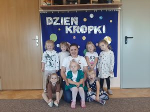 Miniaturka artykułu Dzień kropki u Elfików.