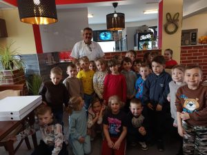 Miniaturka artykułu Warsztaty robienia pizzy -grupa „Żabki”🍕🍕