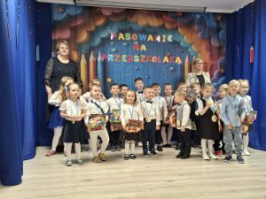 Miniaturka artykułu Pasowanie na przedszkolaka w grupie Zajączki  🐰