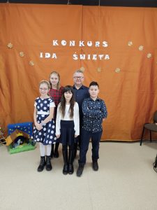 Miniaturka artykułu KONKURS ŚWIĄTECZNY „IDĄ ŚWIĘTA”