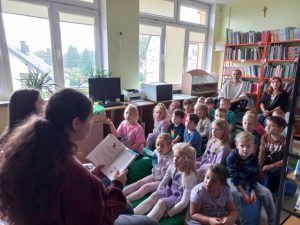 Miniaturka artykułu Głośne czytanie utworów o tematyce związanej z sercem