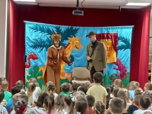 Miniaturka artykułu Przedstawienie teatralne ,,Z kulturą na Ty”