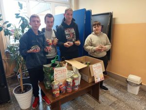 Miniaturka artykułu Szkolne akcje charytatywne – RAZEM możemy WIĘCEJ!