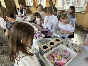 Miniaturka artykułu 3-majowy kiermasz różności – nowości