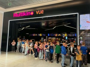 Miniaturka artykułu Wyjazd klas 1a,1b,2a,2b do Multikina w Mielcu
